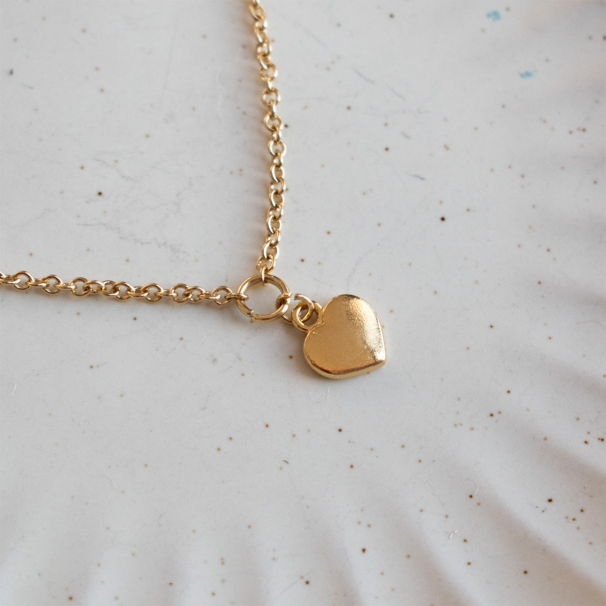 Collar Corazón en Chapa de Oro